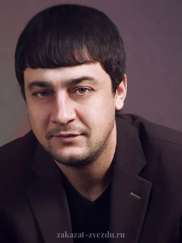 Магамет Дзыбов — исполнитель, заказать на корпоратив