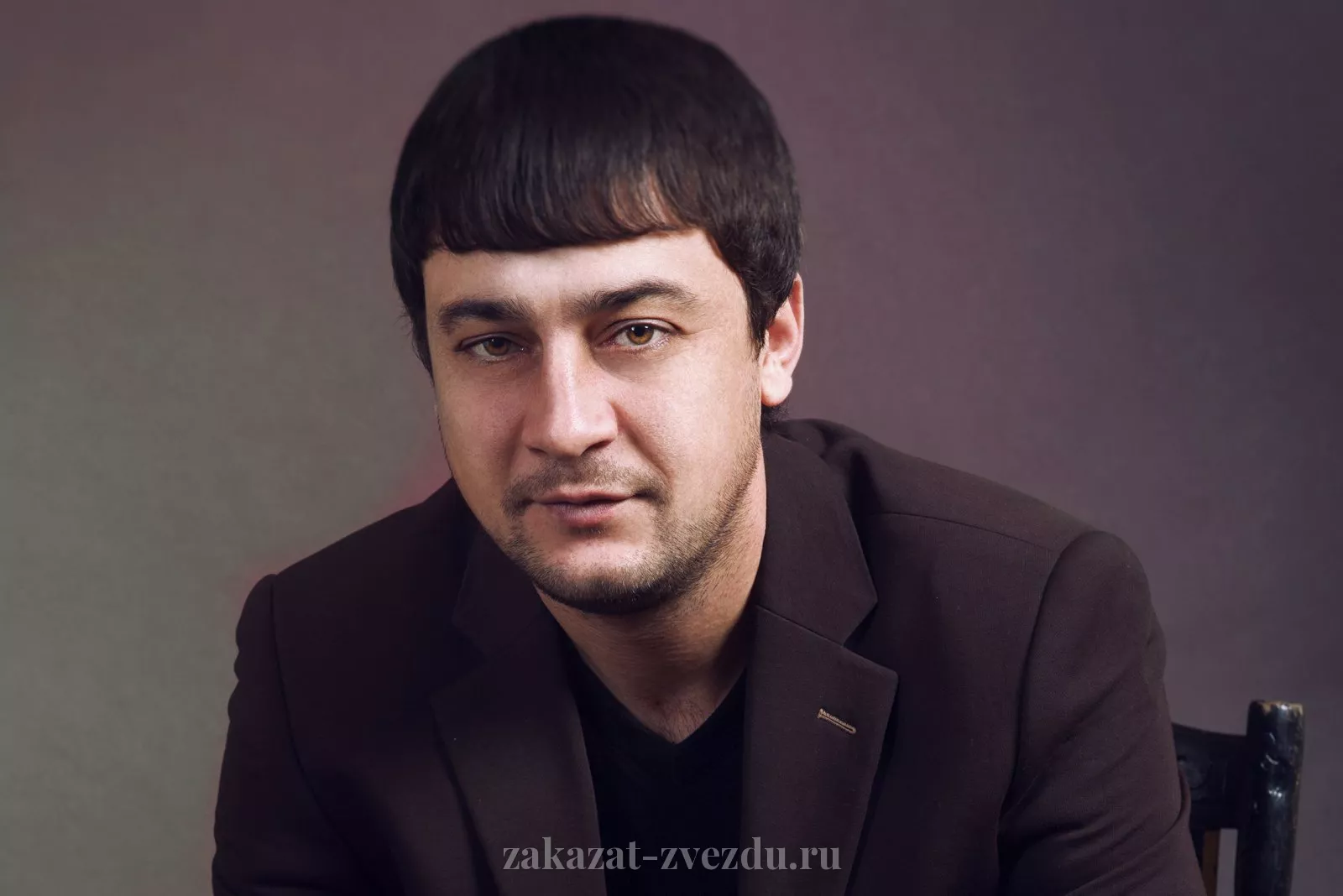 Магамет Дзыбов — исполнитель, выступление на корпоративе